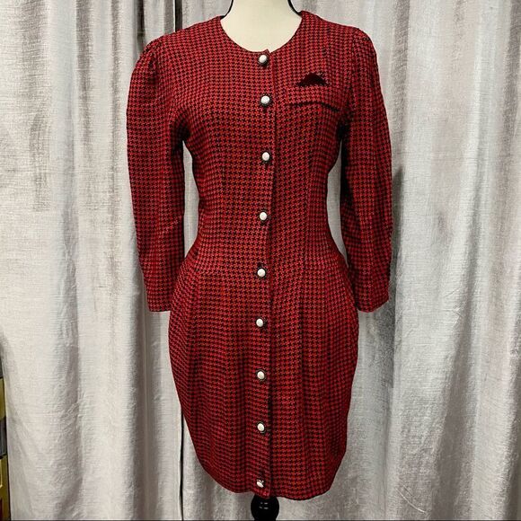 VINTAGE Red Houndstooth Button Down Dress - Picture 2 of 9